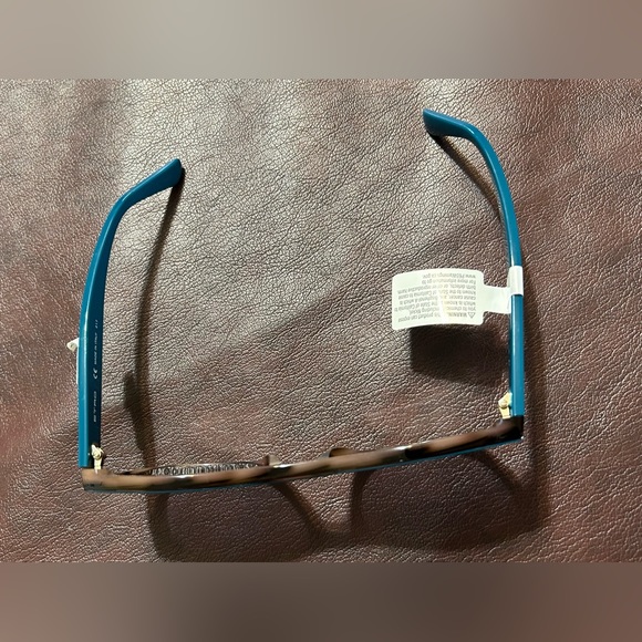 Etro – 55mm Square Sunglasses
PETROL/HAVANA…New! - Picture 2 of 3